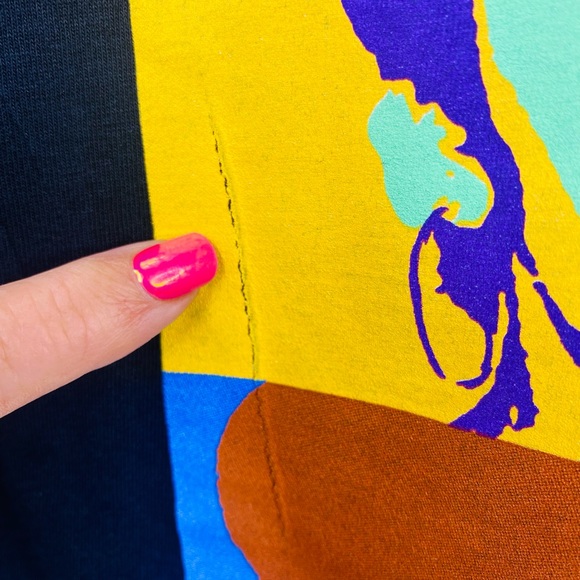 NWOT Selena Quintanilla Black Andy Warhol Style Graphic T-Shirt Medium - Picture 7 of 9